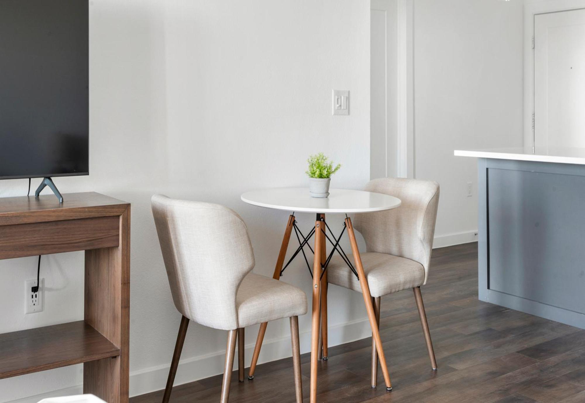 The Artesian Apartments By Barsala The Hills Экстерьер фото