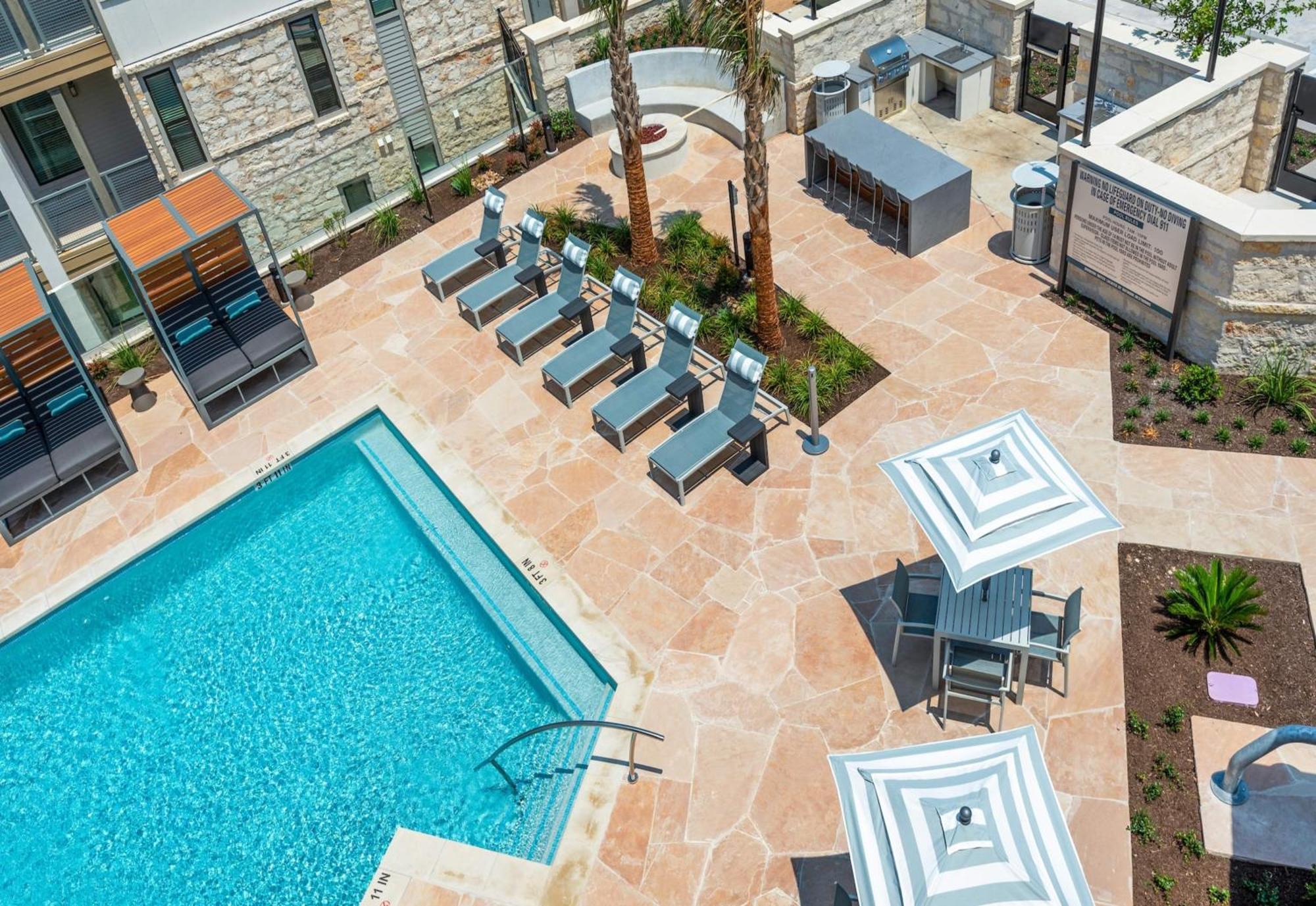 The Artesian Apartments By Barsala The Hills Экстерьер фото