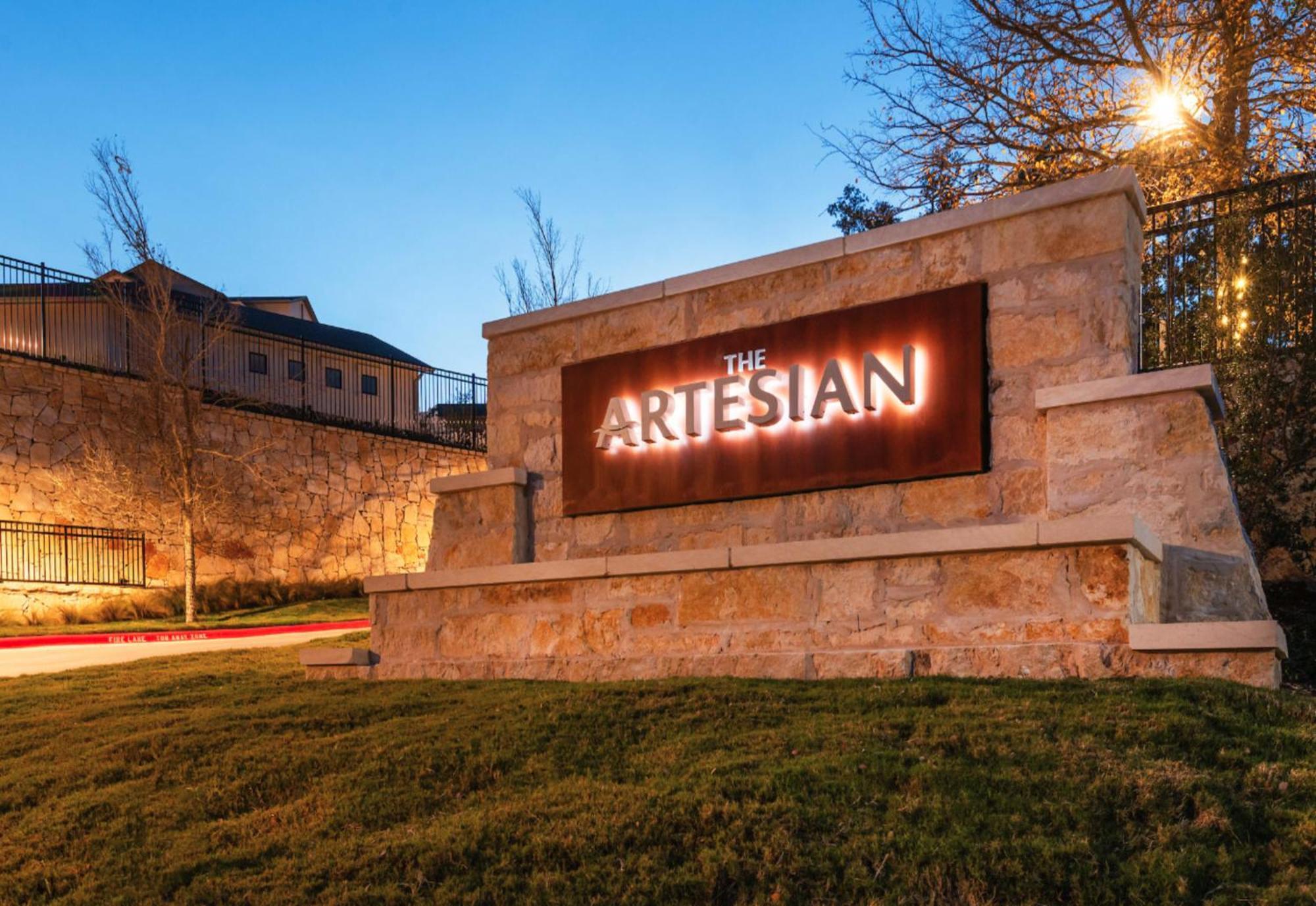 The Artesian Apartments By Barsala The Hills Экстерьер фото