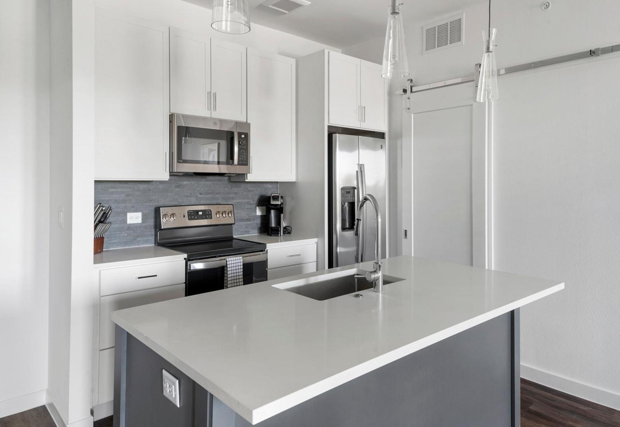 The Artesian Apartments By Barsala The Hills Экстерьер фото